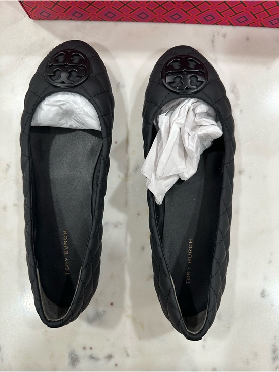 Tory Burch Shoes - Tory Burch Black Quilted Logo Ballet Flats